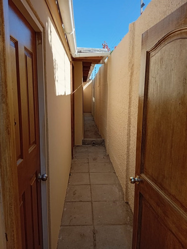 Excelente Casa 1 Piso Con Quincho