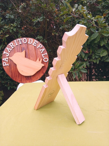 Imagen 4 de 7 de Porta Collares De Madera/ Exhibidor Para Ferias Y Locales