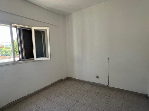 Alquiler Departamento 3 Dormitorios Campana Con Cochera