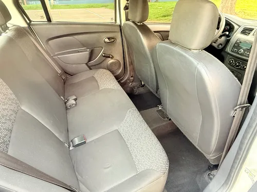 Renault Logan 1.6 Authentique / Life