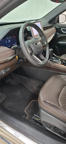Jeep Commander 2.0 Overland 4x4 Aut. 5p