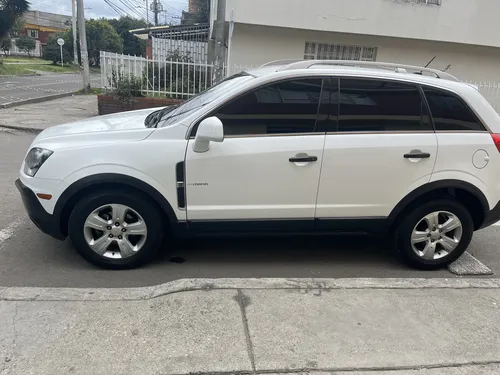 Chevrolet Captiva 2.4 Sport 182 hp