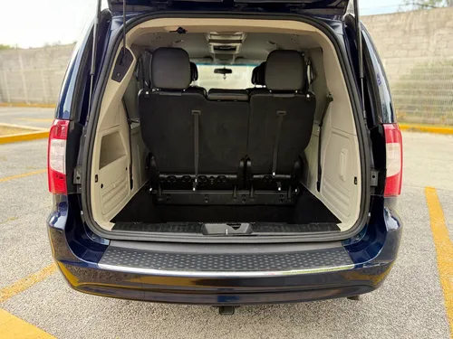 Chrysler Town & Country 3.6 Touring Piel Mt