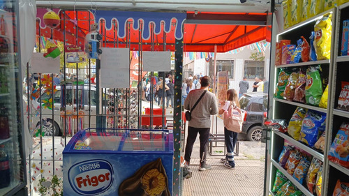 Fondo De Comercio Maxikiosco Frente A Colegio Brown