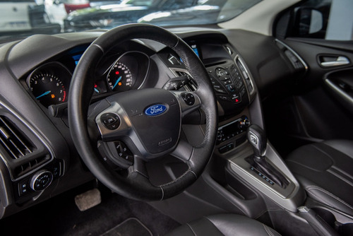 Ford Focus 2.0 Se Plus At - 2015 - Car Cash