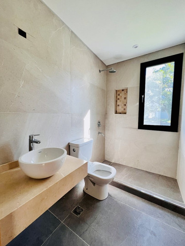 Imagen 25 de 30 de Excelente Casa En San Matías, 4 Dormitorios, Dependencia Y Piscina!!