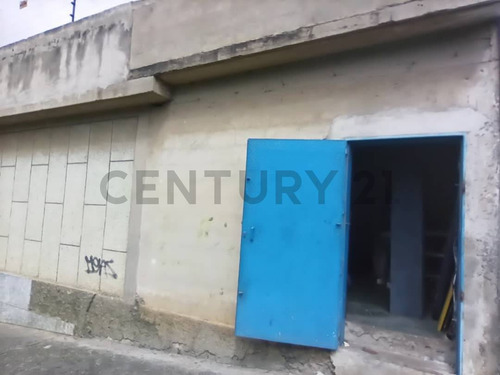 Venta De Fondo De Comercio + Mobiliario, En Los Teques