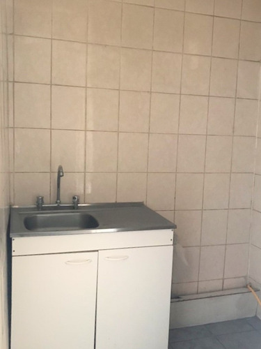 Imagen 3 de 9 de Huerfanos 2971 Dp. 4 Avc - Barrio Yungay