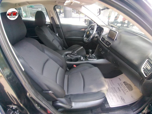 Imagen 9 de 15 de Mazda 3 Touring 2015