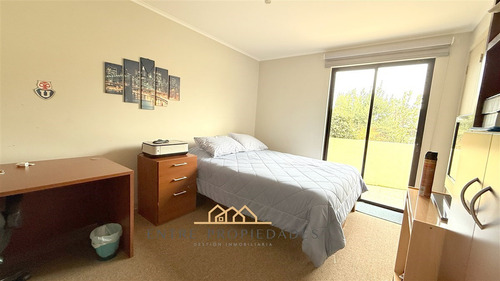 Casa En Venta De 4 Dorm. En Colina