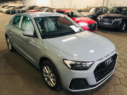 Imagen 11 de 15 de Audi A1 30 Tfsi Usado