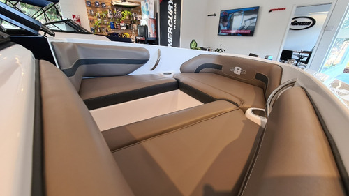 Lancha Geuna F 170 Wakeedition C/ Mercury 115hp 4t D.oficial
