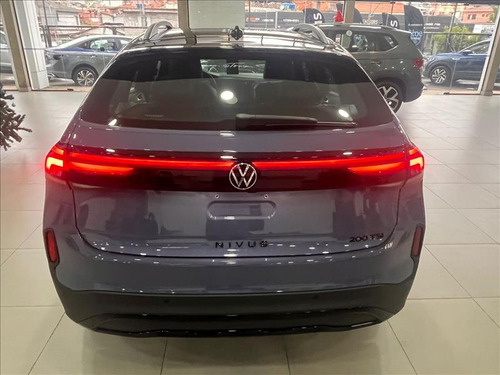 Volkswagen Nivus 1.0 200 Tsi Total Flex Highline Automático