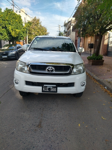 Toyota Hilux 2.5 Cs Dx Pack I 120cv 4x4 2011