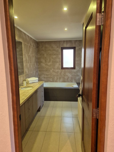 Casa En Parcela De Lujo En Condominio Top. Un Sueño.
