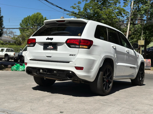 Jeep Grand Cherokee Srt8