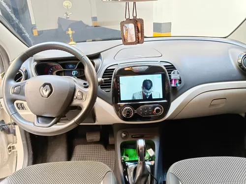 Renault Captur 2.0 Intens Automática