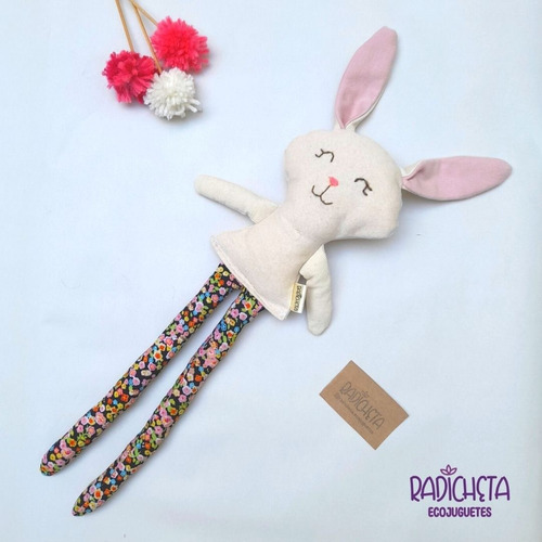 Imagen 3 de 9 de Kit Caperucita: Muñeca De Tela+ Caperuza + Cuento+ Bolsa