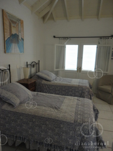 Imagen 14 de 30 de Punta Del Este, Rincon Del Indio, Brava, 3 Dormitorios Y Piscina.