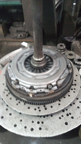 Imagen 2 de 6 de Reforma Bi Masa Vw Bora Golf Vento A3 Seat Tdi