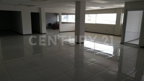 Edificio En Renta Colonia Granjas Chihuahua