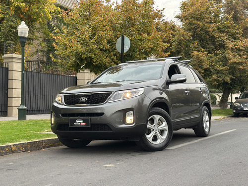 Kia Sorento Ex 7S Dsl 6Mt 4X2