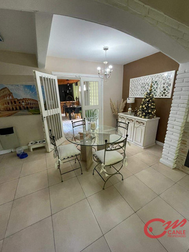 Venta Casa En Barrio Solares Del Norte