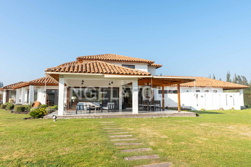 2 Casas En Parcela, Don Ladislao, Colegio Trebulco