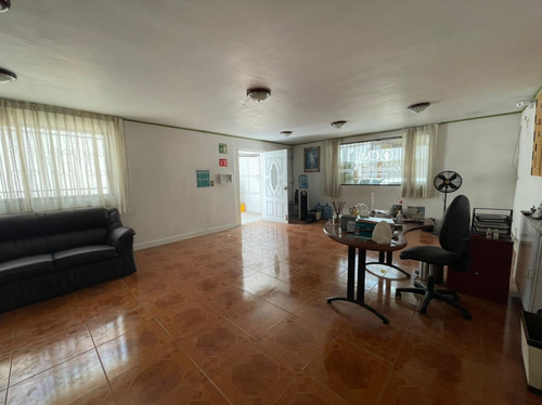 Imagen 2 de 11 de Casa En Renta En Colonia La Paz Para Consultorios U Oficinas