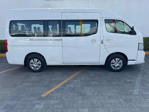 Nissan Urvan Pasajeros 2020