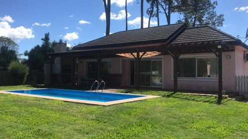 Imagen 2 de 30 de Punta Del Este Casa En Venta En Barrio Privado