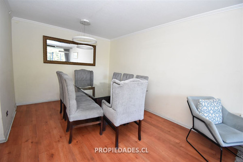 Departamento En Venta De 2 Dorm. En Las Condes