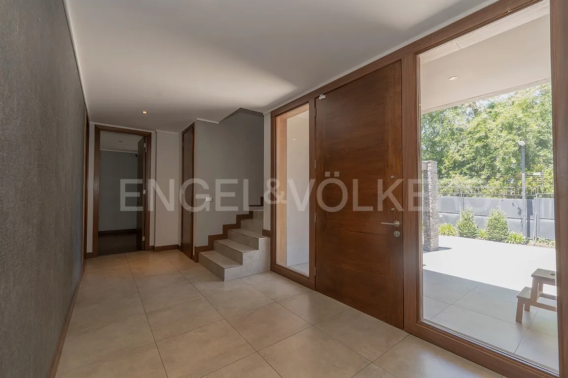 Imagen 2 de 28 de Casa En Condominio Con Cinco Dormitorios Más Servicios
