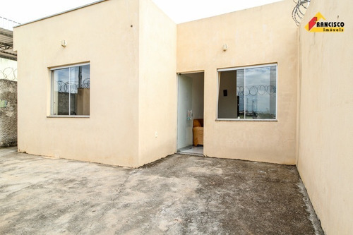 Imagem 9 de 9 de Casa À Venda, 3 Quartos, 2 Vagas, Santa Rosa - Divinópolis/mg - 27029