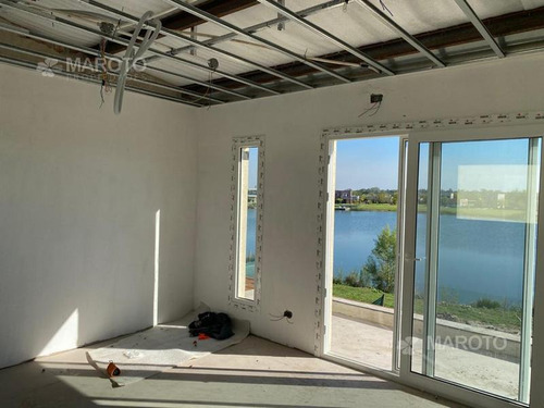 Casa En Venta En Barrio El Canton Puerto - Maroto Propiedades