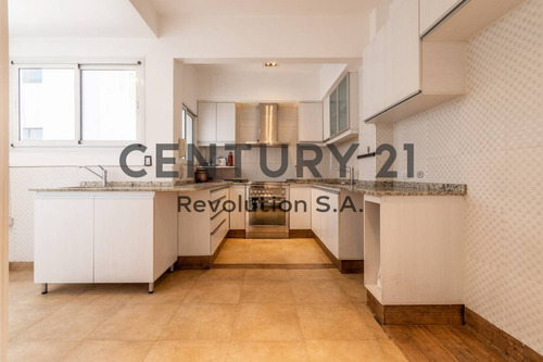 Imagen 26 de 30 de Departamento De 5 Dormitorios - Italia 700 - Piso Exclusivo