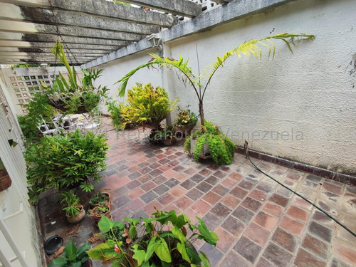 Imponente Casa En Zona Privilegiada Urb Santa Elena, Conjunto Privado Del Este Barquisimeto \\ Mehilyn Perez Tu Asesor De Confianza //