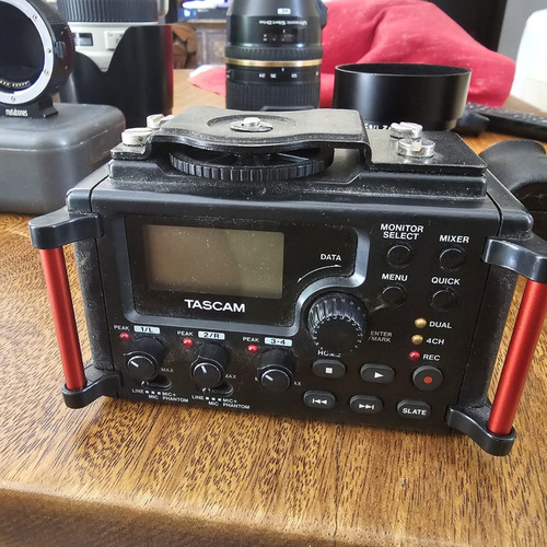 Tascam Dr-60dmkii Grabadora De Audio Portatil De 4 Canales P