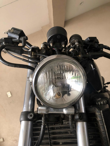 Imagen 13 de 15 de Honda Magna Vf65 1.100cc