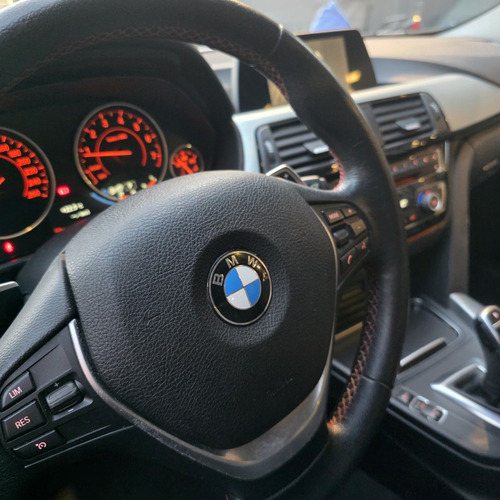 BMW 320i Active Flex 2.0 Sport Active Flex Aut. 4p