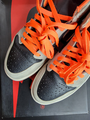 Tenis Nike Air Jordan 1 Hi Og Neutral Grey Hyper Crimson (Usado)