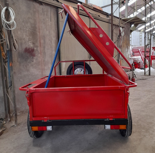 Carro De Arrastre Mediano Con Tapa