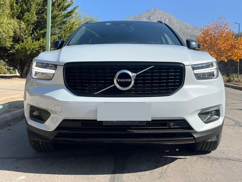 Volvo XC40 1.5 T5 PHEV R-Design Recharge Auto