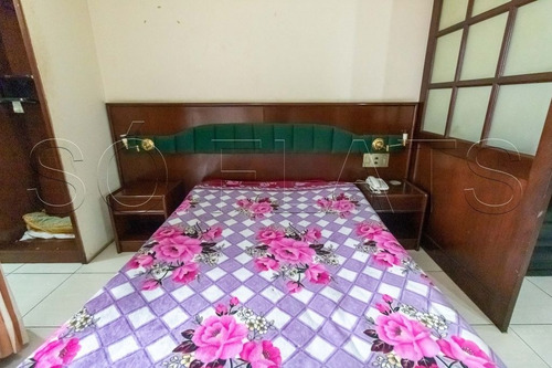 Imagem 15 de 15 de Flat No Centro A Venda Totalmente Mobiliado E Com Serviços. - Sf25498