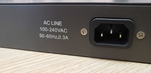 Switch D-link Des-1024d