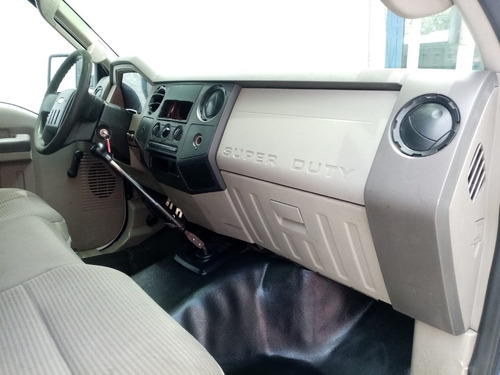 Imagen 9 de 13 de Ford F-350 Chasis Cabina, A Gas, Mod. 2009, Color Blanco