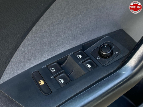 Volkswagen T-Cross 1.0 200 TSI TOTAL FLEX COMFORTLINE AUTOMÁTICO