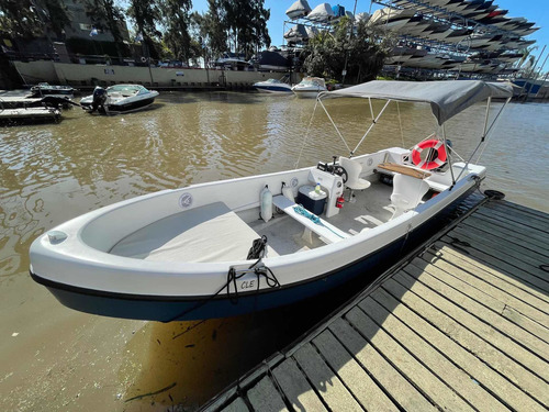 Imagen 2 de 15 de Tracker Lancha Usada Larsen Marine Suzuki 70 Hp 4 Tiempos
