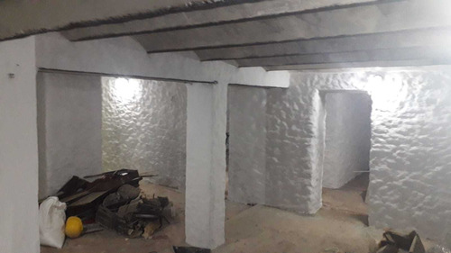 Depósito Muy Bien Ubicado 300m2 Aprox. Con Ventilación