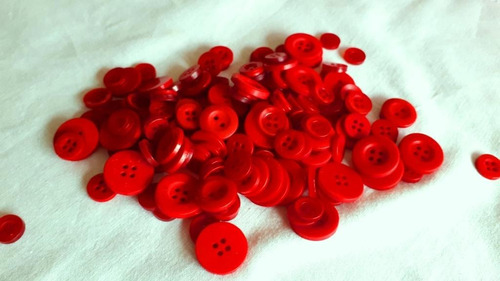 Botones Rojos 100 Unidades, Varios Tamaños. Camiseros Sastre